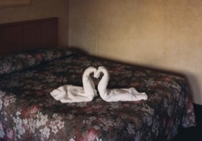© Aleks Sots, no sērijas Niagara (fragments)