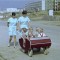 Berlīnē-Lihtenbergā 1970. gada jūnijā. Foto - Manfreds Baiers Berlīnē-Lihtenbergā 1970. gada jūnijā. Foto - Manfreds Baiers