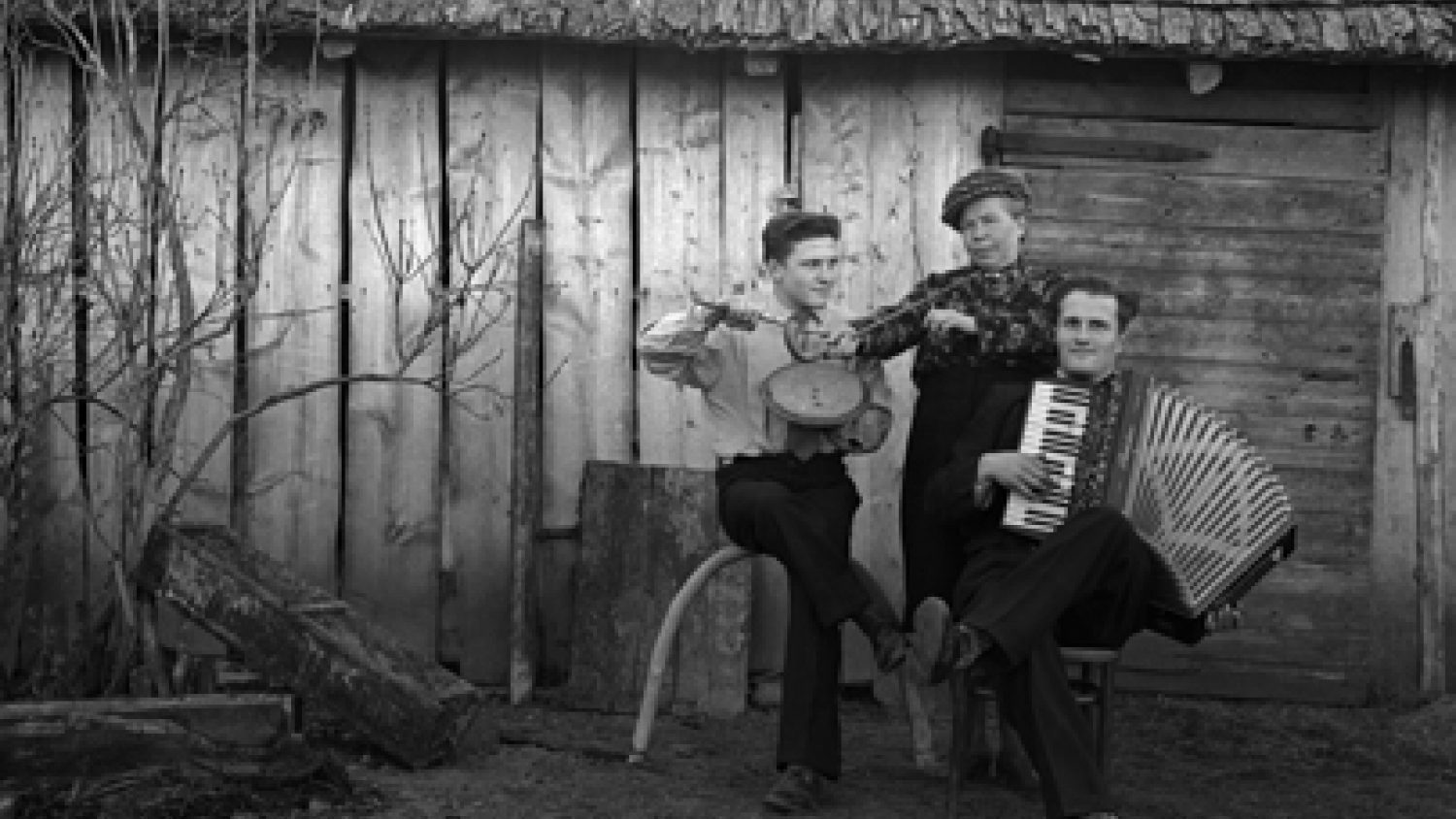 Verners Lazdiņš. Kāzu muzikanti Caunēs Ogres rajonā, 1959